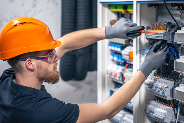 Best Electrician Near Me  in Clanton, AL