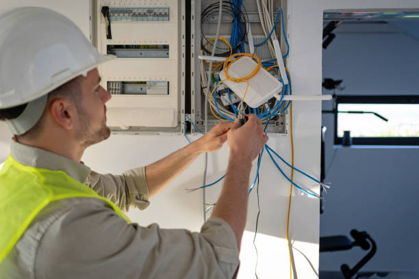 Best Emergency Electrical Repair  in Clanton, AL